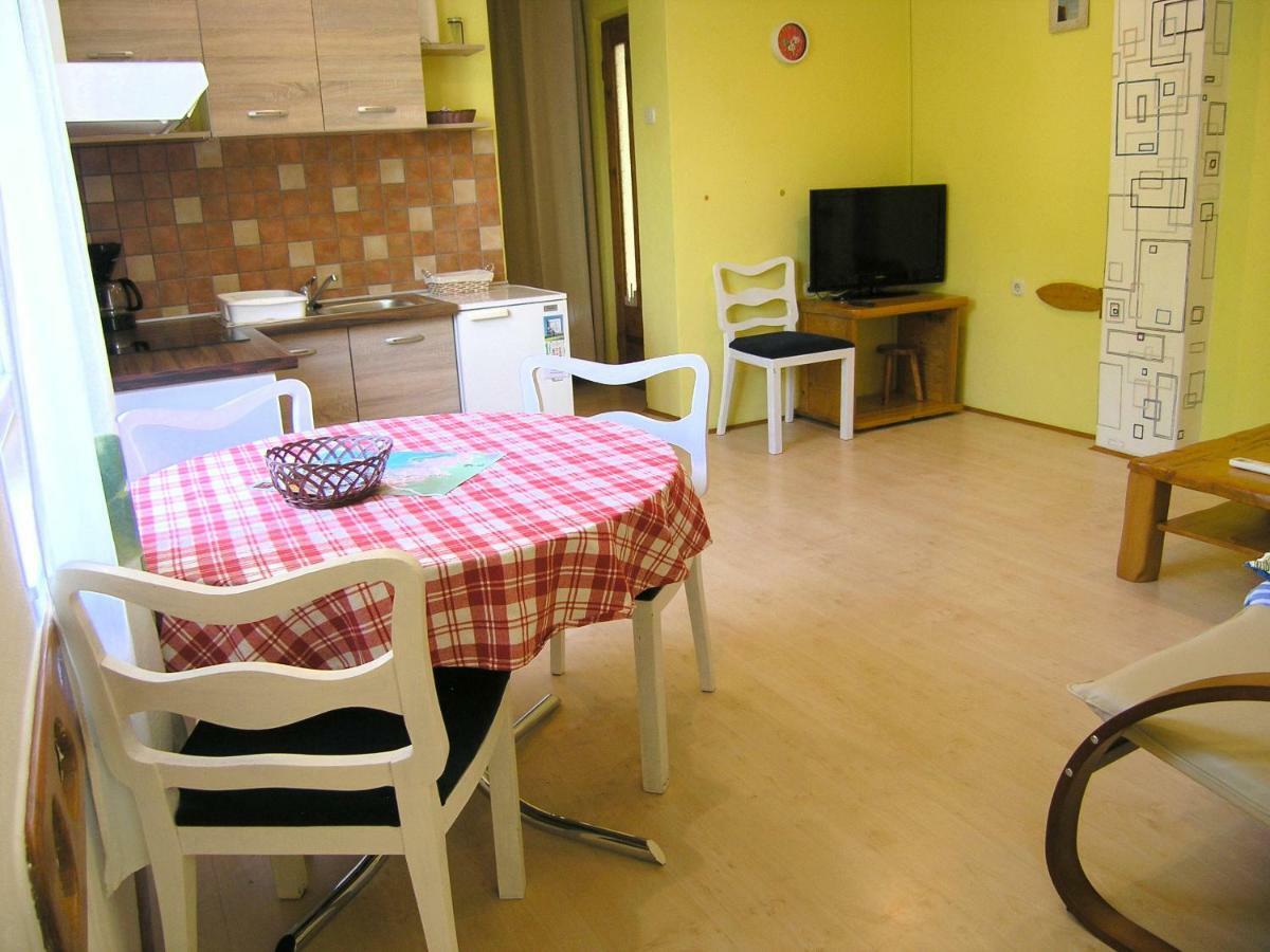 Apartment Danilo Đảo Krk Ngoại thất bức ảnh
